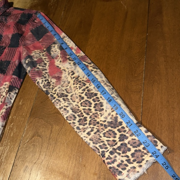 One 24 Red Black Plaid button down shirt with cheetah design/raw hem - Picture 7 of 12